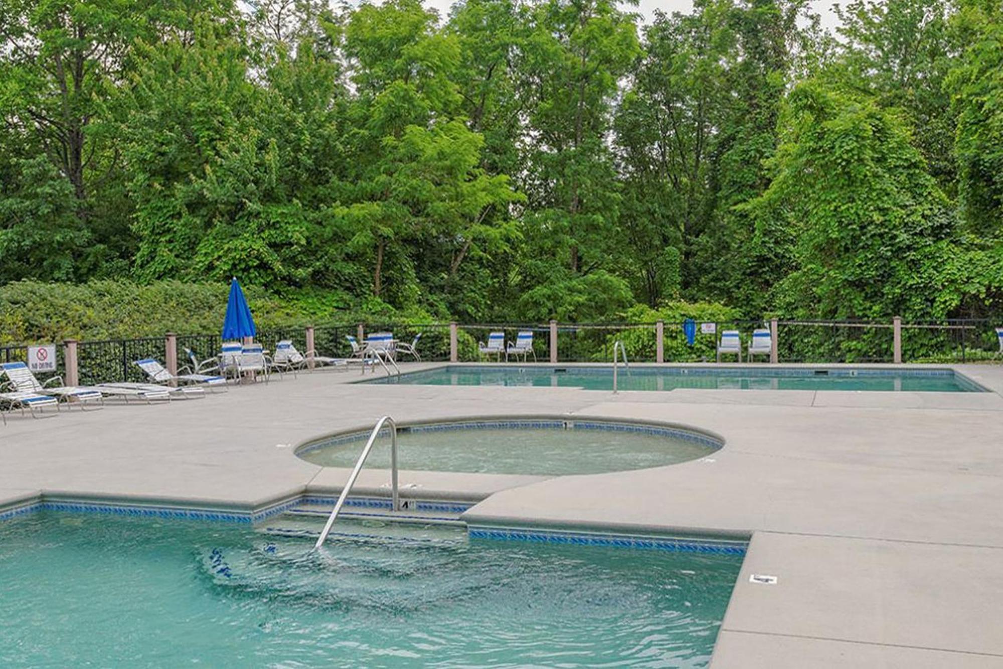 Beartastic Mountain View Lodge Гатлинбург Экстерьер фото