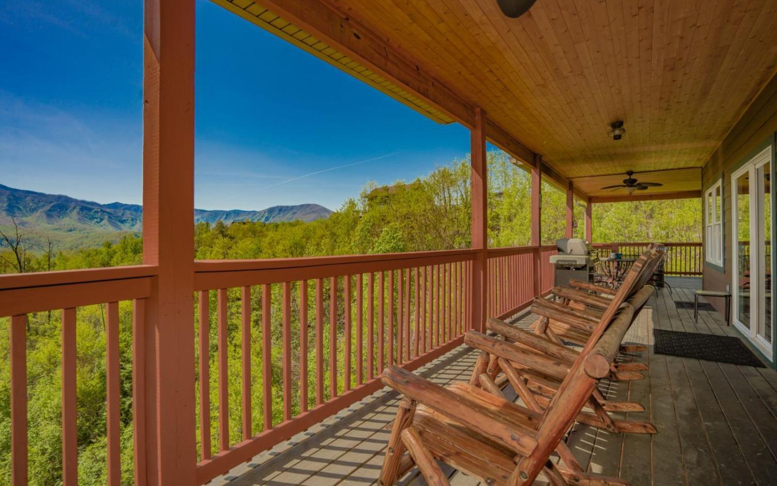 Beartastic Mountain View Lodge Гатлинбург Экстерьер фото